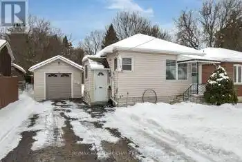 115 Penetang St, Barrie, Ontario L4M 1V7, 3 Bedrooms Bedrooms, 5 Rooms Rooms,2 BathroomsBathrooms,All Houses,Sold,Penetang,S11947345