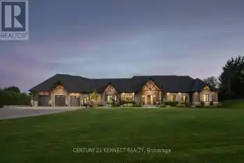 6453 Aurora Rd, Whitchurch-Stouffville, Ontario L4A 3K6, 3 Bedrooms Bedrooms, 10 Rooms Rooms,5 BathroomsBathrooms,All Houses,Sold,Aurora,N11949412