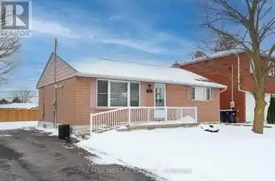 305 Henderson Street Caledon (Bolton West) Ontario L7E4X8