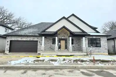 242 Mount Pleasant 5 St Brantford Ontario N3T 1V1