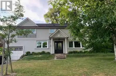 31 Orchard Crescent Toronto (Stonegate-Queensway) Ontario M8Z3C9