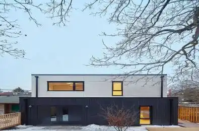 135R Pearson Ave Toronto Ontario M6R 1G4