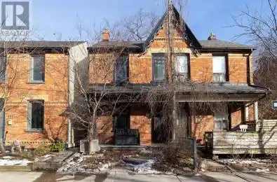 109 Hamilton Street Toronto (South Riverdale) Ontario M4M2C7