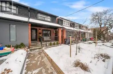 11 Hursting Avenue Toronto (Humewood-Cedarvale) Ontario M6C1K5