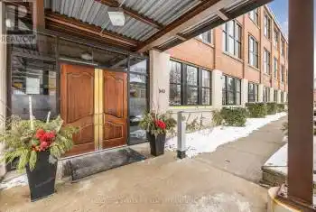 543 Timothy St Unit# 117, Newmarket, Ontario L3Y 1R1, 1 Bedroom Bedrooms, 5 Rooms Rooms,1 BathroomBathrooms,Condo,Sold,Timothy,N11956982