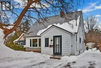 54 NINTH St, Collingwood, Ontario L9Y 2G2, 2 Bedrooms Bedrooms, 7 Rooms Rooms,1 BathroomBathrooms,All Houses,Sold,NINTH,S11957021