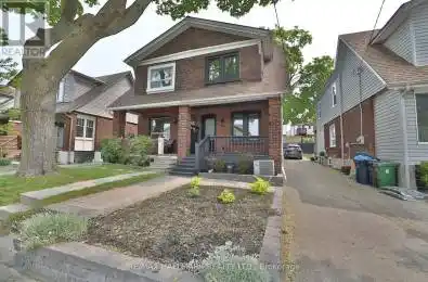 47 Hiltz Avenue Toronto (South Riverdale) Ontario M4L2N6