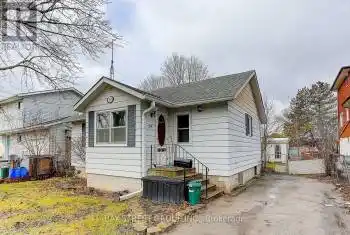 708 Lake Dr, Georgina, Ontario L4P 1V1, 2 Bedrooms Bedrooms, 5 Rooms Rooms,1 BathroomBathrooms,All Houses,Sold,Lake,N11959742