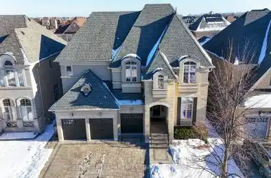 8 Chinzan Way Brampton (Credit Valley) Ontario L6X0X3