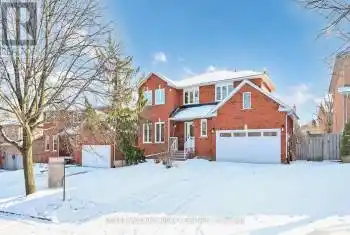 88 Ballard Cres, Newmarket, Ontario L3X 1S1, 4 Bedrooms Bedrooms, 9 Rooms Rooms,4 BathroomsBathrooms,All Houses,Sold,Ballard,N11961474