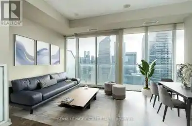 126 Simcoe Street Unit# 3103 Toronto (Waterfront Communities) Ontario 