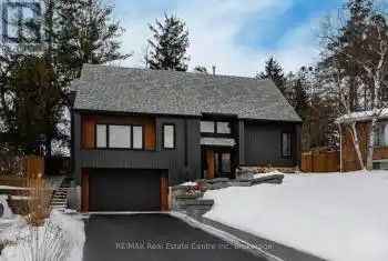 81 Mulberry Dr, Cambridge, Ontario N3C 3S9, 3 Bedrooms Bedrooms, 9 Rooms Rooms,2 BathroomsBathrooms,All Houses,Sold,Mulberry,27891828