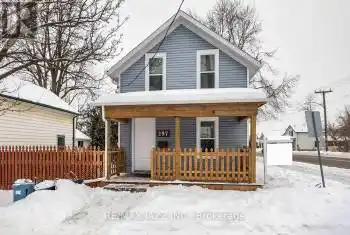 297 Westcott St, Peterborough, Ontario K9J 2G9, 3 Bedrooms Bedrooms, 6 Rooms Rooms,2 BathroomsBathrooms,All Houses,Sold,Westcott,X11961635