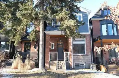 24 Bain Ave Toronto Ontario M4K 1E6
