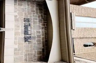 253 Thornbush Blvd Brampton Ontario L7A 0A8