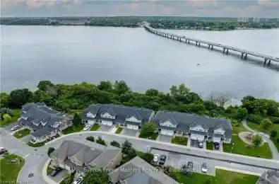 716 NEWMARKET Lane Kingston Ontario K7K 0C8
