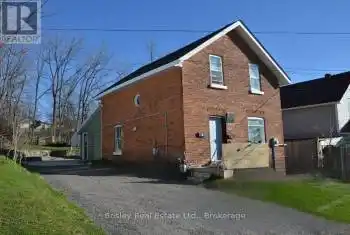 381 Gloucester St, Midland, Ontario L4R 1J2, 4 Bedrooms Bedrooms, 10 Rooms Rooms,2 BathroomsBathrooms,All Houses,Sold,Gloucester,S11964749