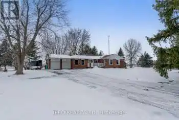 738 Old School Rd, Caledon, Ontario L7C 0V6, 3 Bedrooms Bedrooms, 6 Rooms Rooms,2 BathroomsBathrooms,All Houses,Sold,Old School,W11965634