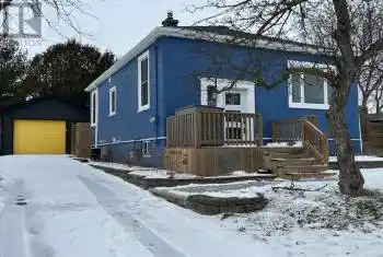 733 Arthur St, Newmarket, Ontario L3Y 1S4, 2 Bedrooms Bedrooms, 5 Rooms Rooms,2 BathroomsBathrooms,All Houses,Sold,Arthur,N11965678