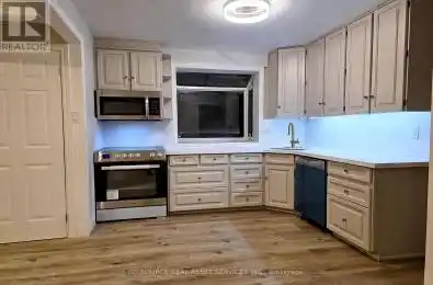 1324 Odessa Crescent Unit# Main Fl Oakville (College Park) Ontario L6H