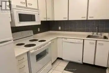 155 Riverglen Dr Unit# 215, Georgina, Ontario L4P 3M3, 1 Bedroom Bedrooms, 4 Rooms Rooms,1 BathroomBathrooms,Condo,Sold,Riverglen,N11971045