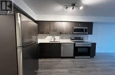 1455 Celebration Drive Unit# 304 Pickering (Bay Ridges) Ontario L1W0C3