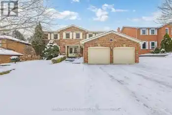 29 Briarwood Rd, Markham, Ontario L3R 2W7, 4 Bedrooms Bedrooms, 9 Rooms Rooms,4 BathroomsBathrooms,All Houses,Sold,Briarwood,N11974003