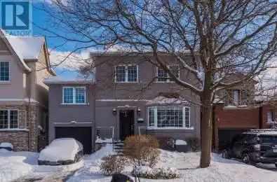 25 Briar Dale Boulevard Toronto (Birchcliffe-Cliffside) Ontario M1N1Z3