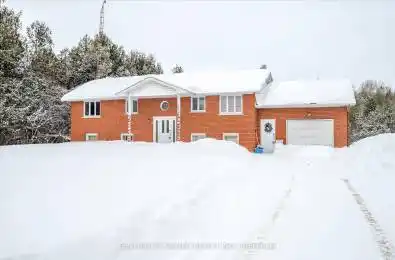 922 Yankee Line Smith-Ennismore-Lakefield Ontario K0L1T0
