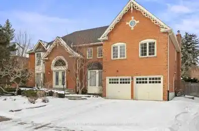 11 Glenarden Cres Richmond Hill Ontario L4B 2G3