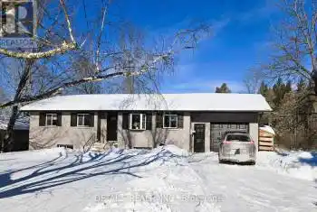 530 Christie Lake Rd, Tay Valley, Ontario K7H 3C6, 3 Bedrooms Bedrooms, 12 Rooms Rooms,2 BathroomsBathrooms,All Houses,Sold,Christie Lake,X11978712