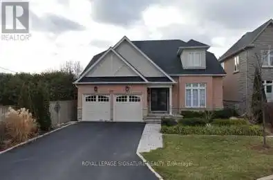216 Carlini Court Oakville (Old Oakville) Ontario L6K3Y8