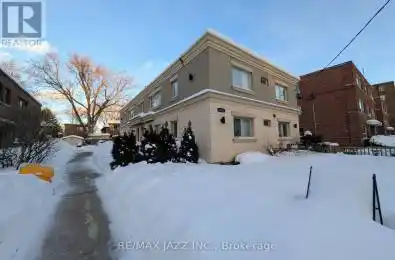 1303 Bayview Avenue Unit# 102 Toronto (Leaside) Ontario M4G2Z8
