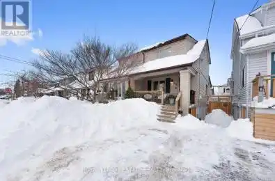 399 Scarborough Road Toronto (The Beaches) Ontario M4E3N1