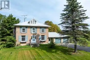4136 BOYCE Rd, South Frontenac, Ontario K0H 1V0, 4 Bedrooms Bedrooms, 11 Rooms Rooms,2 BathroomsBathrooms,All Houses,Sold,BOYCE,X11988299