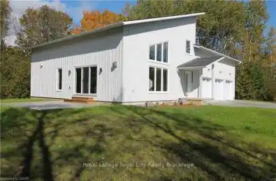 179048 GREY ROAD 17 Rd Georgian Bluffs Ontario N0H 2K0