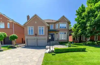 34 Bowring Walk Toronto (Clanton Park) Ontario M3H5Z8
