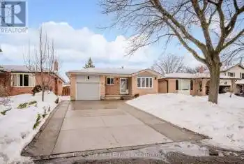 175 Sunpoint Cres, Waterloo, Ontario N2V 1T6, 4 Bedrooms Bedrooms, 13 Rooms Rooms,2 BathroomsBathrooms,All Houses,Sold,Sunpoint,X11990588