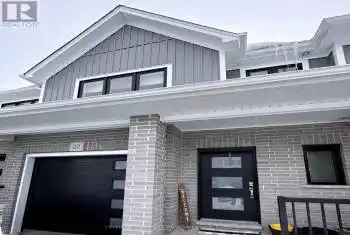 17 Nicholson St Unit# 22, Lucan Biddulph, Ontario N0M 2J0, 3 Bedrooms Bedrooms, 11 Rooms Rooms,3 BathroomsBathrooms,All Houses,Rented,Nicholson,X11992417