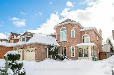 7 Casper Crescent Brampton (Fletcher's Creek South) Ontario L6W4M9