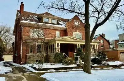 105 Cluny Dr Toronto Ontario M4W 2R5