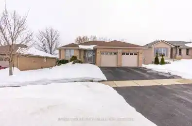 22 MANSFIELD Drive Brant (South Dumfries) Ontario N0E1N0