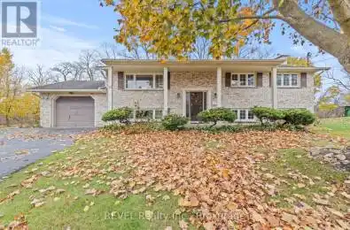 33 Ellis Street West Lincoln (057 - Smithville) Ontario L0R2A0
