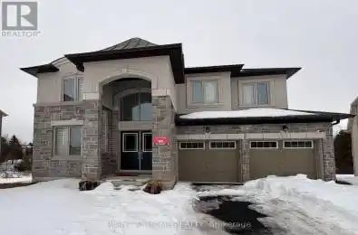14 Fair Winds Lane East Gwillimbury (Holland Landing) Ontario L9N0V5