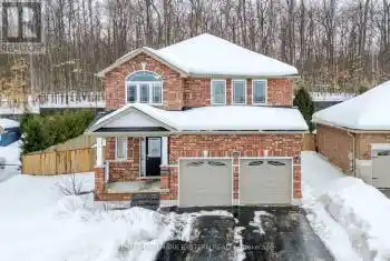 312 Glenwood Street, Smith-Ennismore-Lakefield, Ontario K9H2B3, 5 Bedrooms Bedrooms, ,4 BathroomsBathrooms,All Houses,For Sale,Glenwood,X12001476