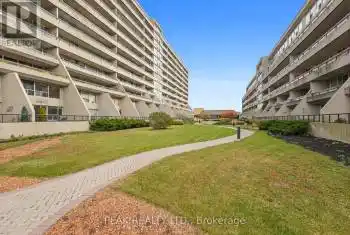 50 Richmond Street Unit# 629, Oshawa (O'Neill), Ontario L1G7C7, 3 Bedrooms Bedrooms, ,2 BathroomsBathrooms,Condo,For Sale,Richmond,E12001719