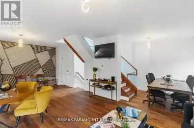 2133 Bloor Street Toronto (High Park-Swansea) Ontario M6S1N2