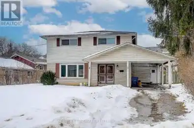 11 Ennismore Place Toronto (Don Valley Village) Ontario M2J1Z9