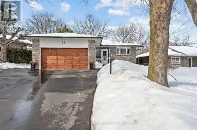 28 Landfair Crescent Toronto (Woburn) Ontario M1J3A7