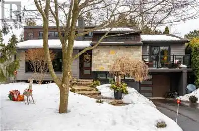 173 CAYUGA Avenue Ancaster Ontario L9G3B3